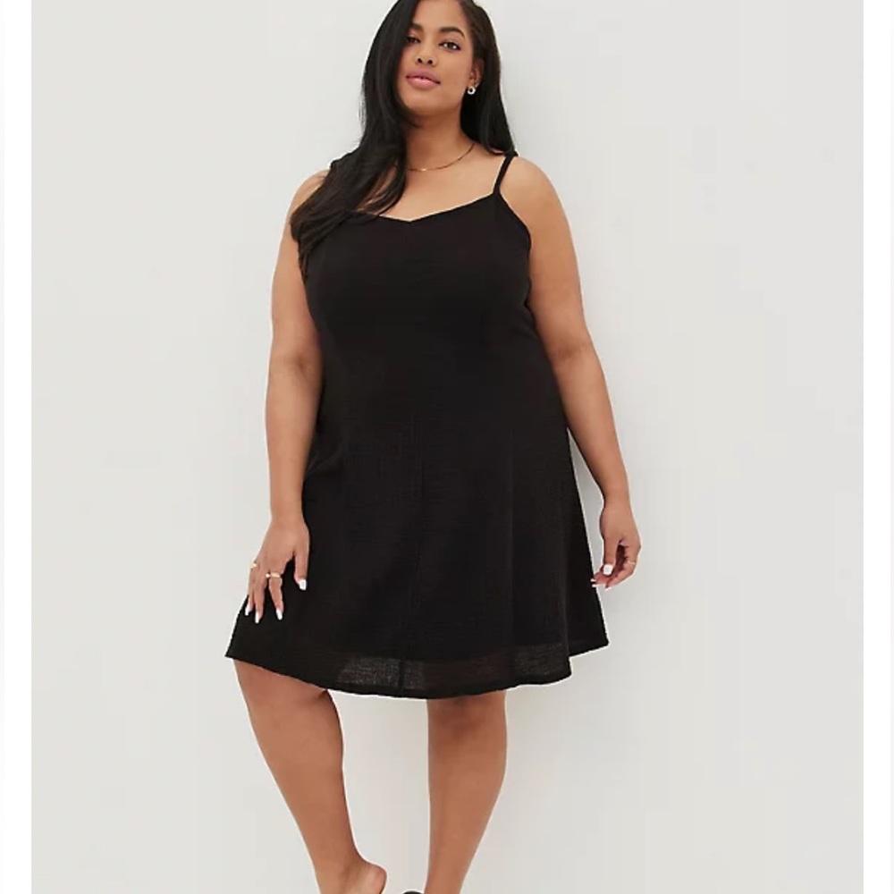(D31) Torrid Midi Pucker Woven Dress